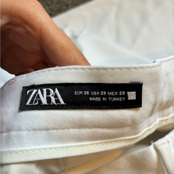 Zara White Trouser Pants - Picture 2 of 6